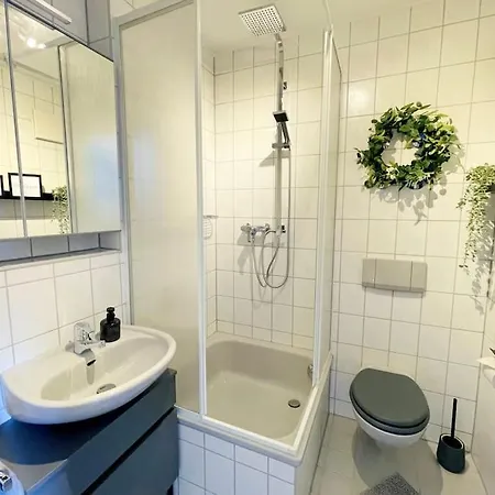 Mini-apartment In Zentraler Lage * Zwenkau